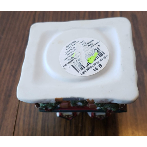 Two Chimney Red Ceramic Christmas Holiday Tea Light Candle House - Picture 6 of 9